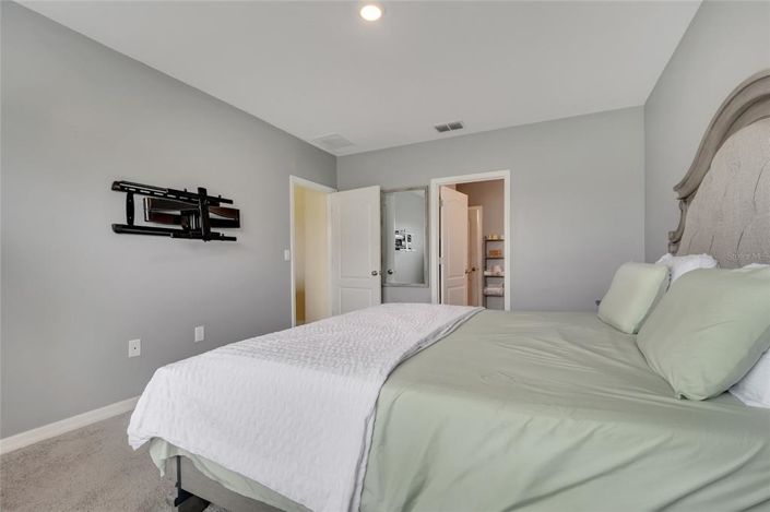 Image No.12-4 Bed Property for sale