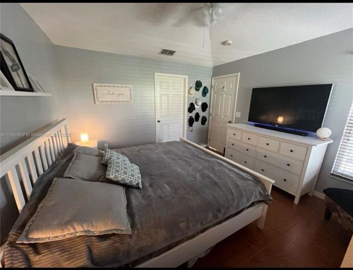 Image No.12-Propriété de 4 chambres à vendre à Davenport