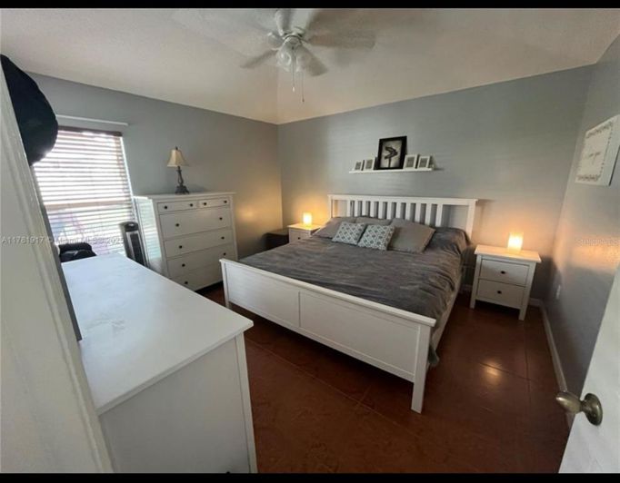 Image No.14-Propriété de 4 chambres à vendre à Davenport