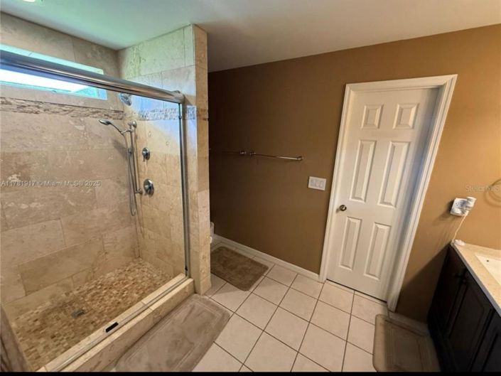 Image No.16-Propriété de 4 chambres à vendre à Davenport