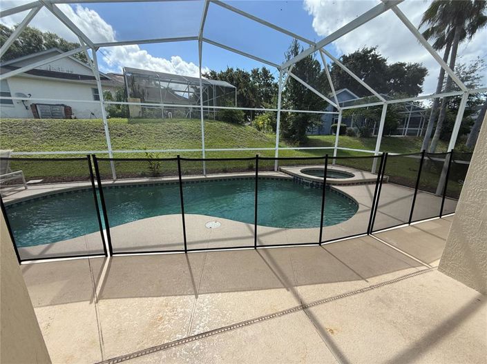 Image No.4-Propriété de 4 chambres à vendre à Davenport