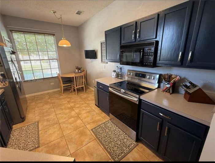 Image No.7-Propriété de 4 chambres à vendre à Davenport