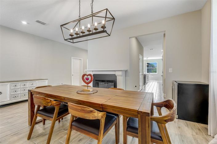 Image No.10-5 Bed Property for sale