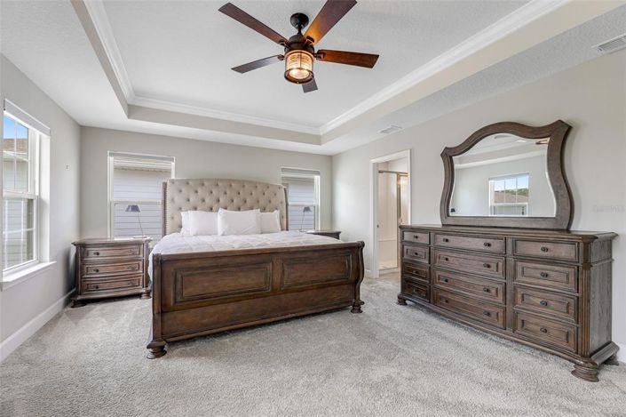 Image No.36-5 Bed Property for sale