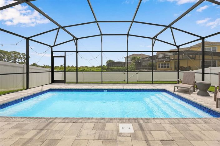 Image No.4-5 Bed Property for sale