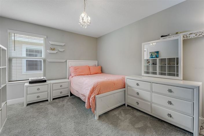 Image No.50-5 Bed Property for sale