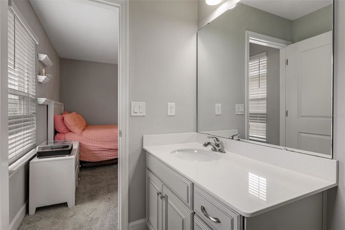 Image No.53-5 Bed Property for sale