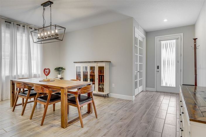 Image No.7-5 Bed Property for sale