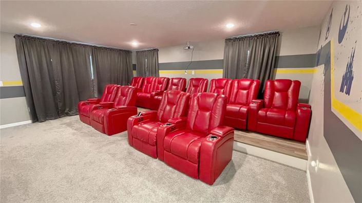 Image No.26-7 Bed Property for sale