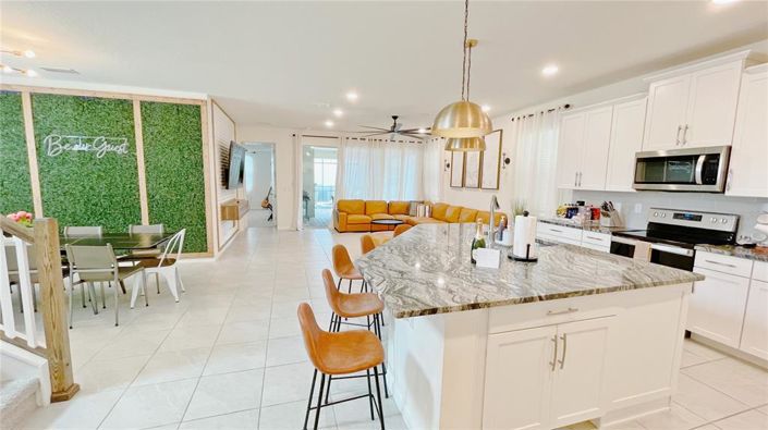 Image No.3-7 Bed Property for sale