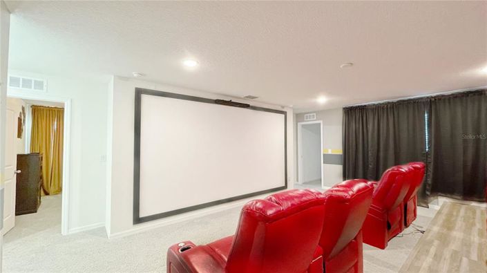 Image No.43-7 Bed Property for sale