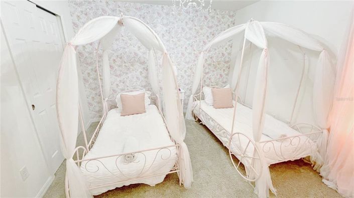 Image No.44-7 Bed Property for sale