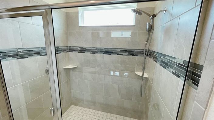 Image No.57-7 Bed Property for sale