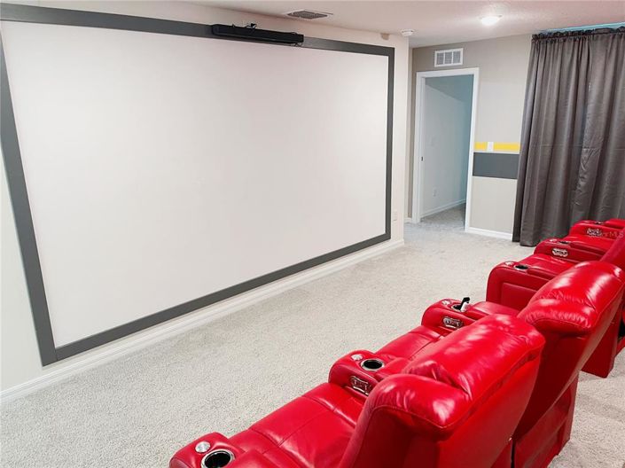 Image No.6-7 Bed Property for sale