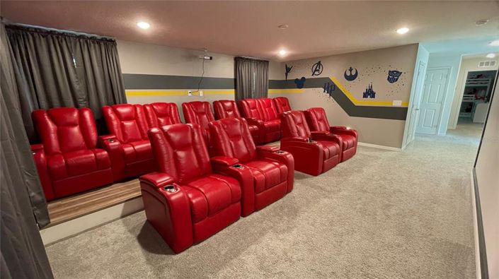 Image No.68-7 Bed Property for sale