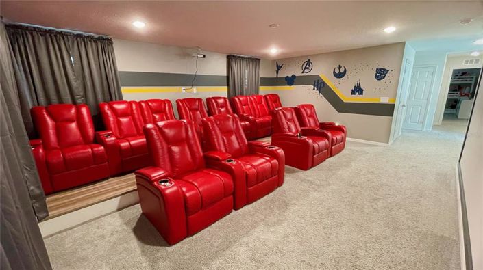 Image No.72-7 Bed Property for sale