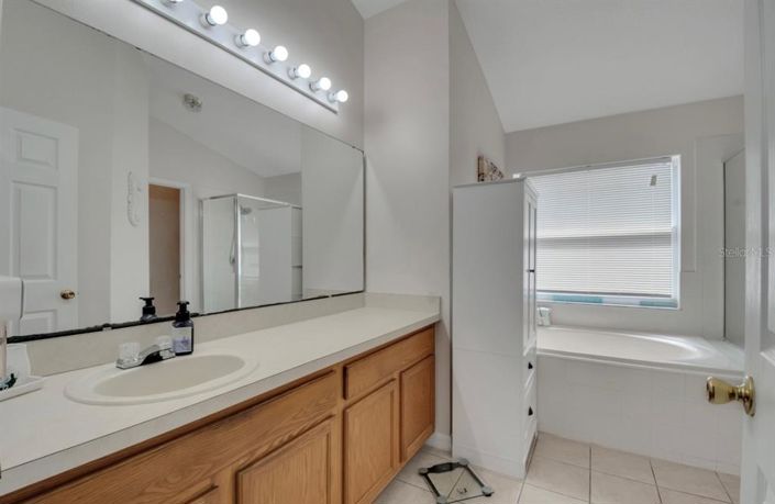 Image No.9-Propriété de 4 chambres à vendre à Davenport