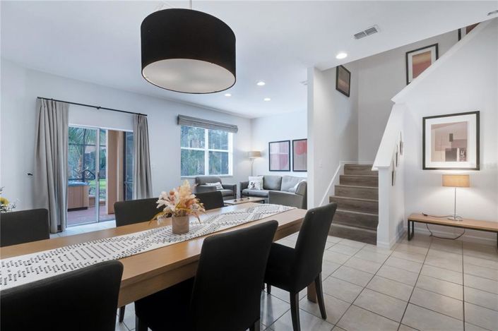 Image No.19-3 Bed Townhouse for sale