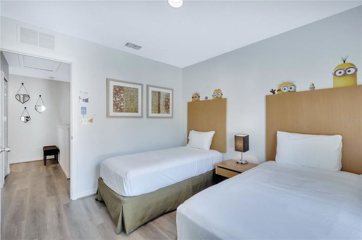 Image No.28-3 Bed Townhouse for sale