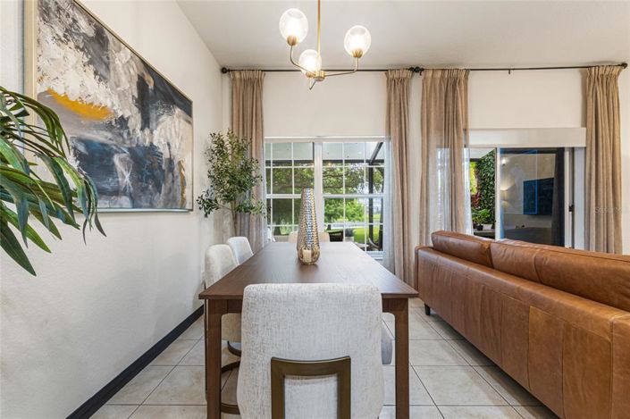 Image No.18-4 Bed Townhouse for sale