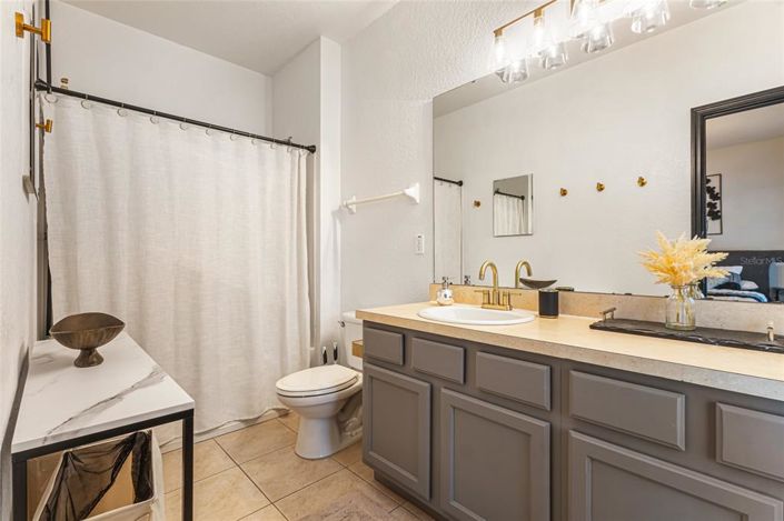 Image No.26-4 Bed Townhouse for sale