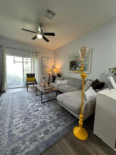 Image No.11-3 Bed Property for sale