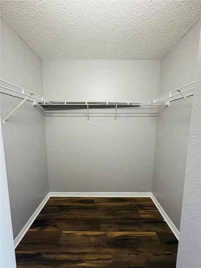 Image No.16-4 Bed Property for sale