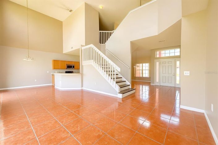 Image No.5-4 Bed Property for sale