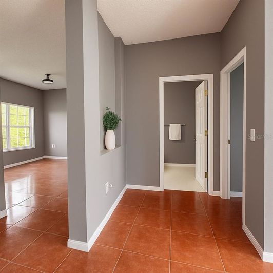 Image No.6-4 Bed Property for sale