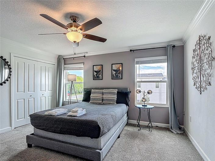 Image No.24-4 Bed Townhouse for sale