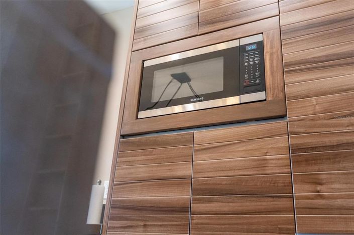 Image No.20-3 Bed Townhouse for sale