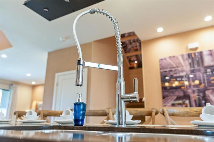 Image No.21-3 Bed Townhouse for sale