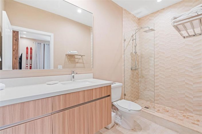 Image No.27-3 Bed Townhouse for sale