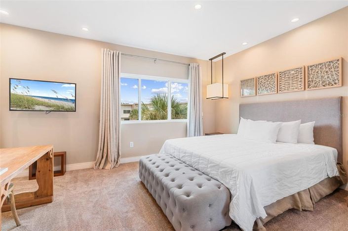 Image No.33-3 Bed Townhouse for sale