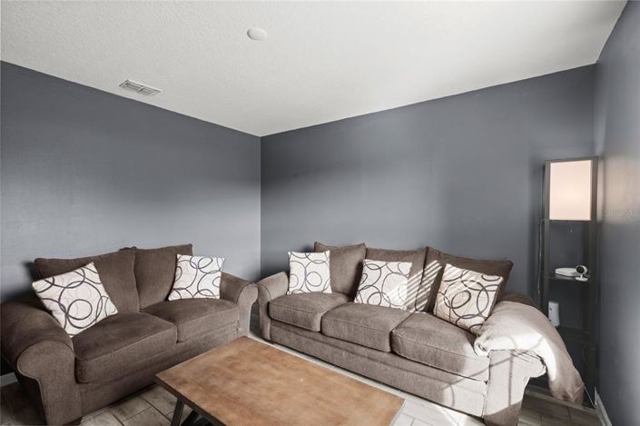 Image No.4-4 Bed Property for sale