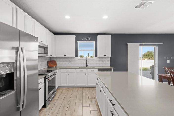 Image No.8-4 Bed Property for sale