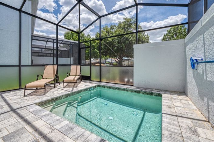 Image No.32-4 Bed Townhouse for sale