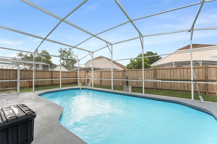 Image No.33-5 Bed Property for sale