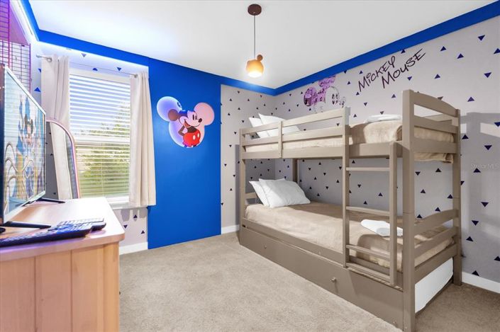 Image No.21-4 Bed Townhouse for sale