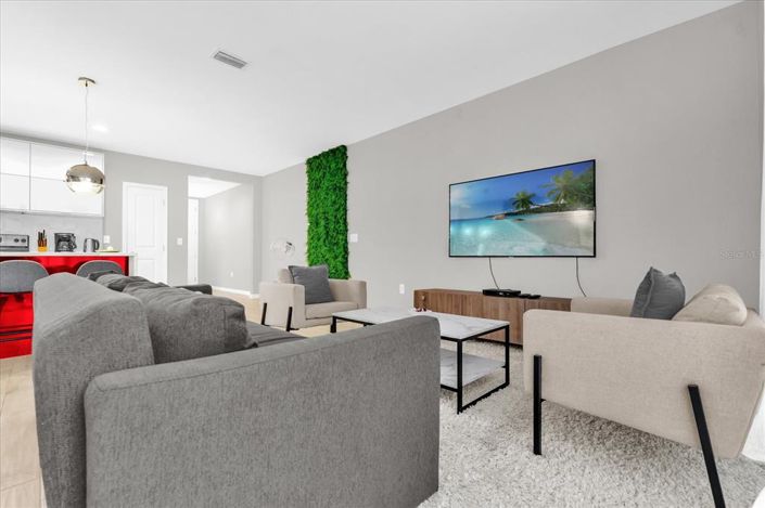 Image No.5-4 Bed Townhouse for sale