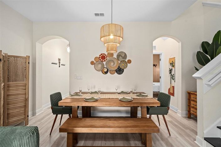 Image No.11-3 Bed Property for sale