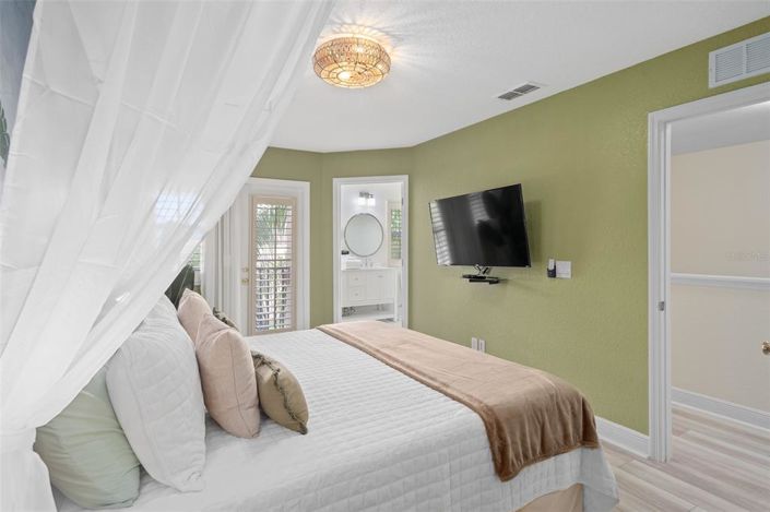 Image No.31-3 Bed Property for sale