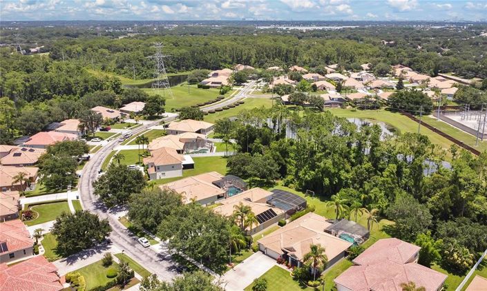 Image No.41-5 Bed Property for sale