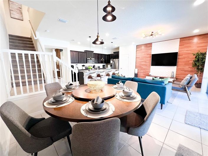 Image No.18-5 Bed Townhouse for sale