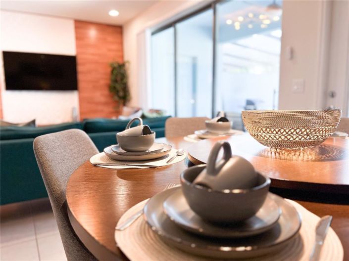 Image No.23-5 Bed Townhouse for sale