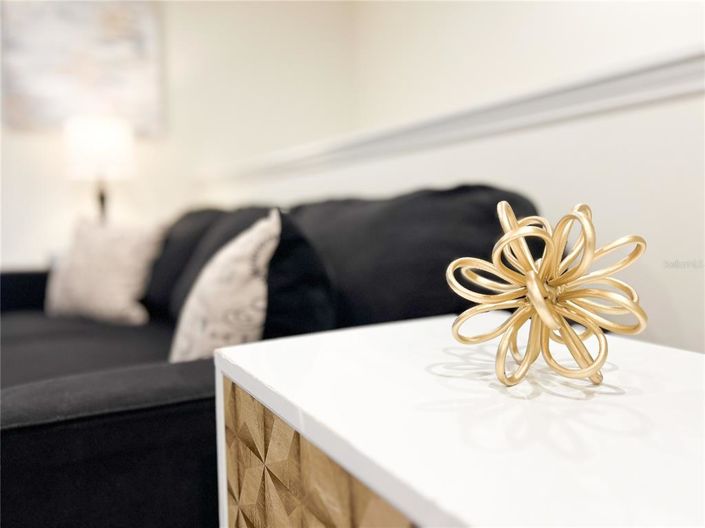 Image No.34-5 Bed Townhouse for sale