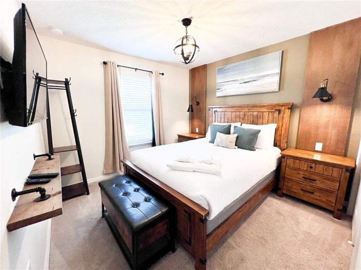 Image No.45-5 Bed Townhouse for sale