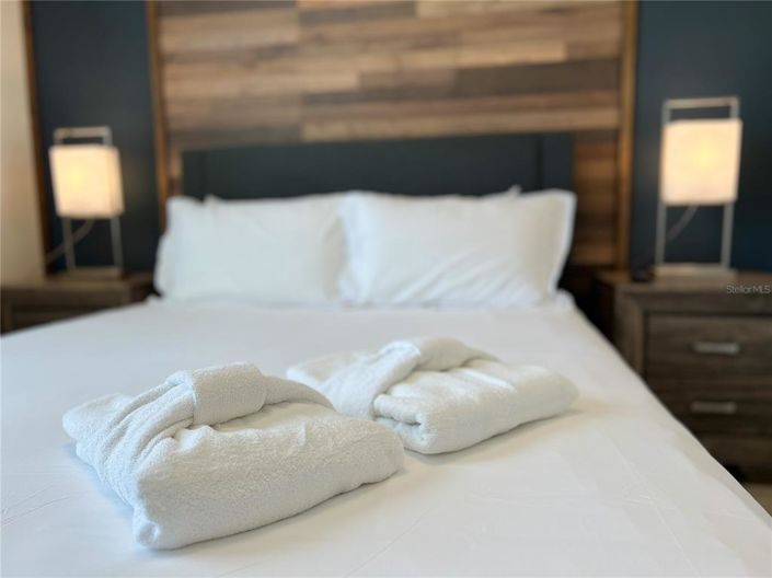 Image No.7-5 Bed Townhouse for sale