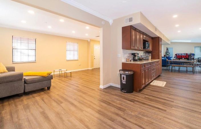 Image No.11-Propriété de 4 chambres à vendre à Kissimmee