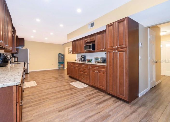 Image No.12-Propriété de 4 chambres à vendre à Kissimmee